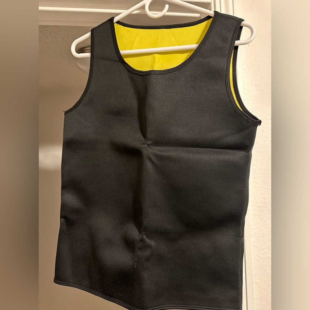 compression shirt